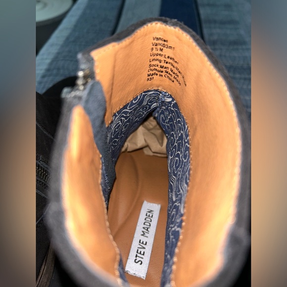Chelsea Boots